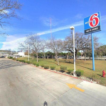 Motel 6-Kerrville, Tx Dış mekan fotoğraf