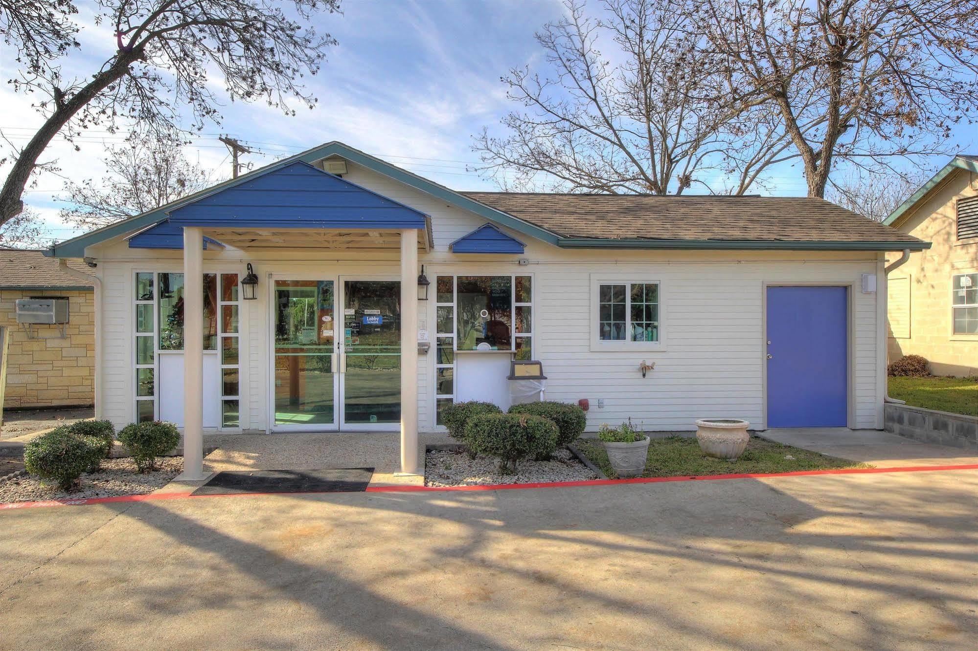 Motel 6-Kerrville, Tx Dış mekan fotoğraf