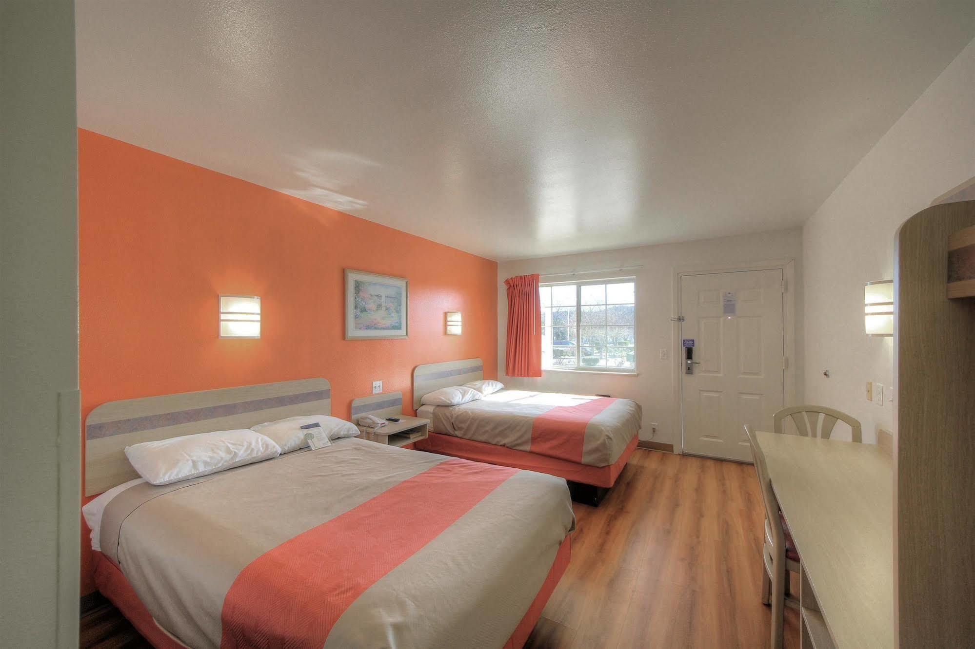 Motel 6-Kerrville, Tx Dış mekan fotoğraf