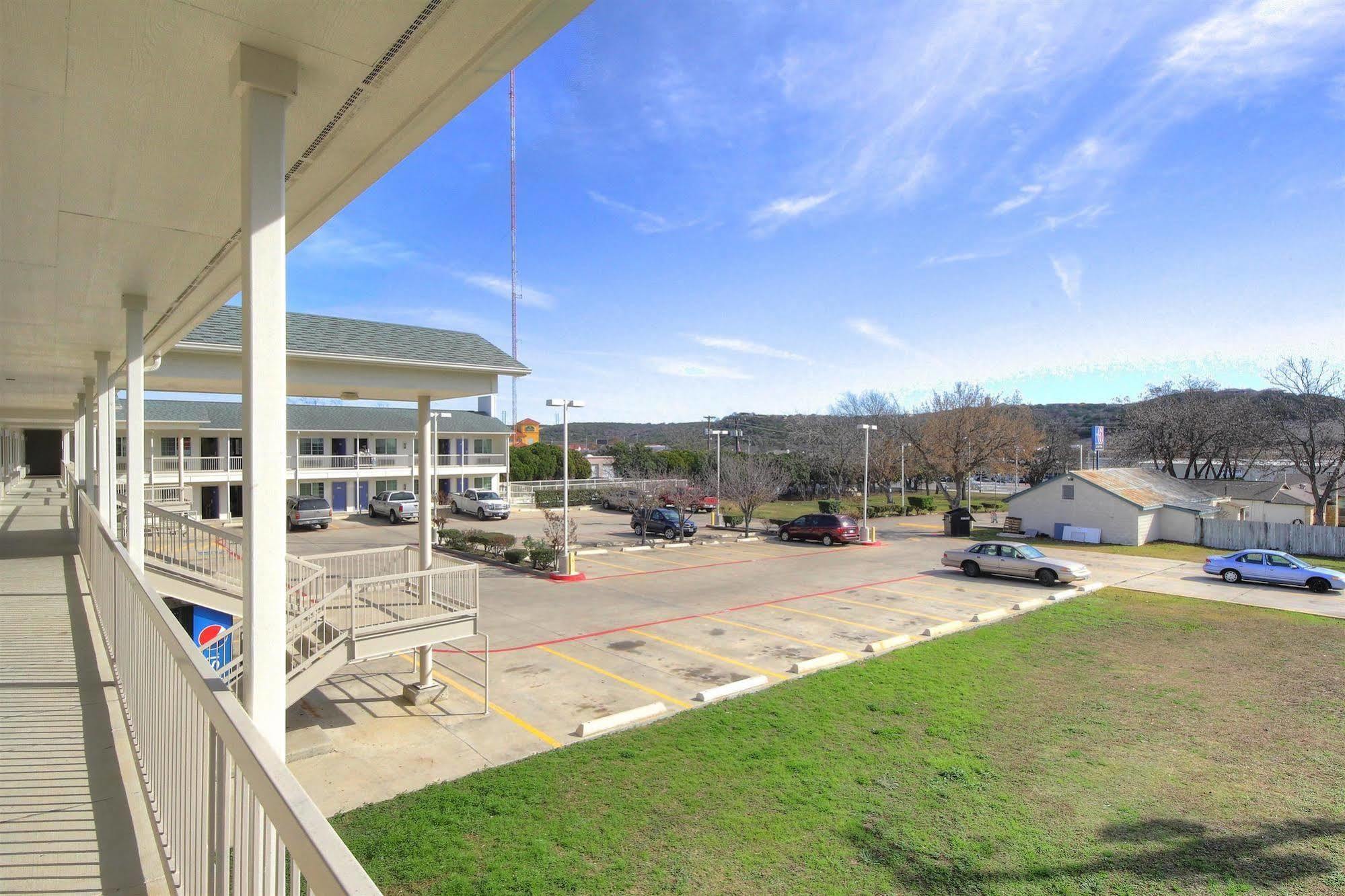 Motel 6-Kerrville, Tx Dış mekan fotoğraf